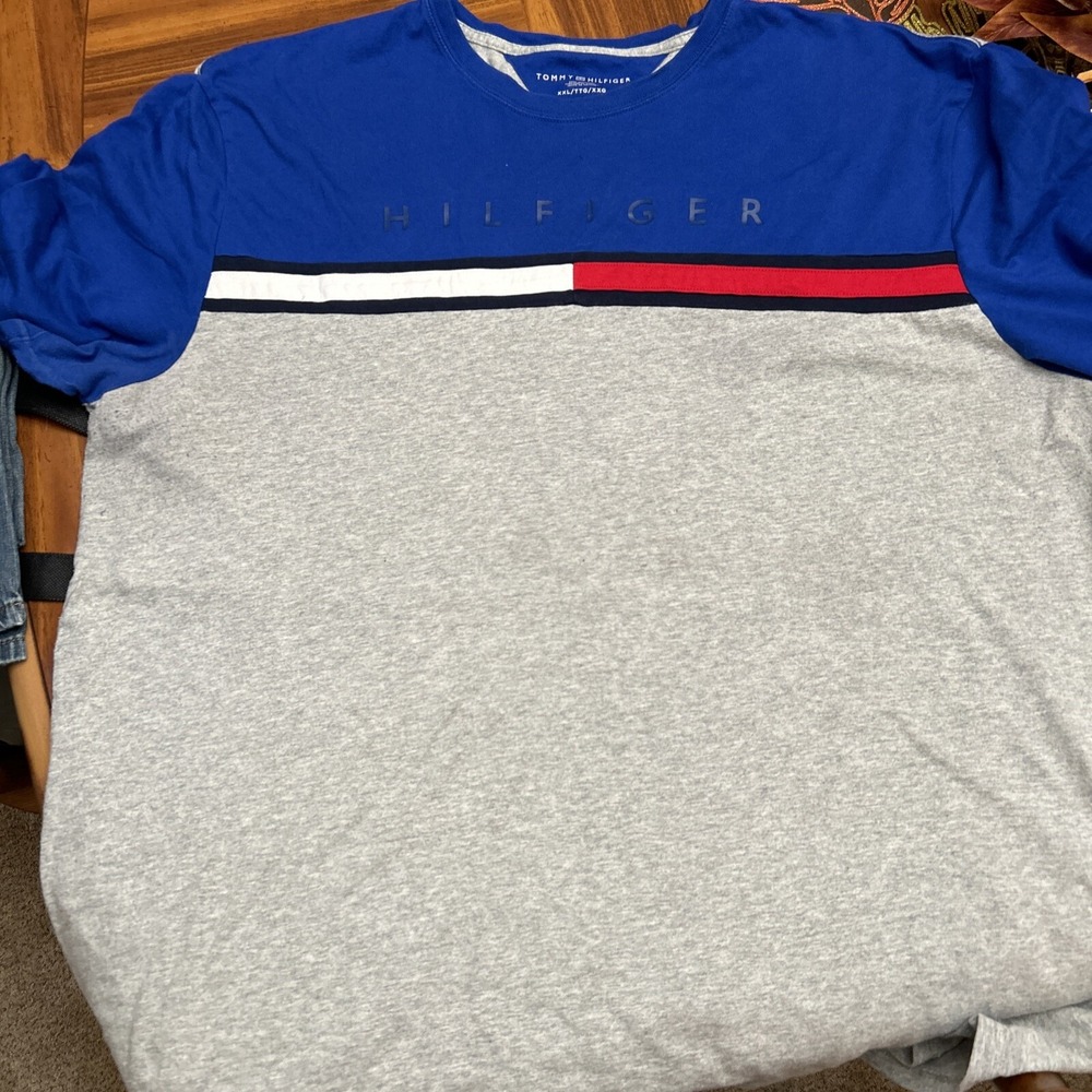XXL Men's Tommy Hilfiger Red White Blue Short Sleeve Shirt